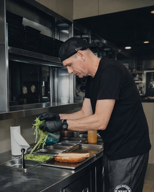 Mrav Burger Instagram