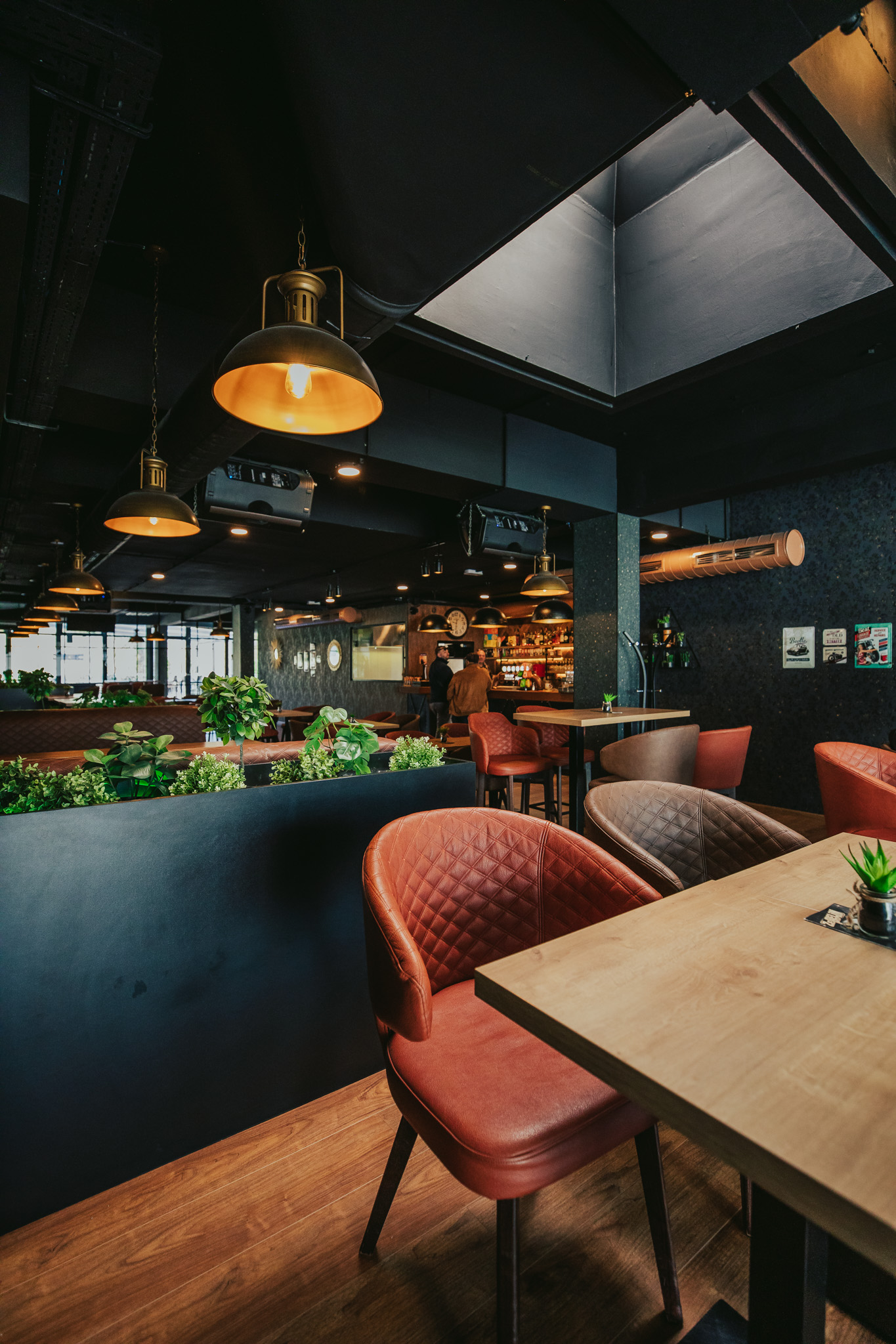 Mrav Burger interijer